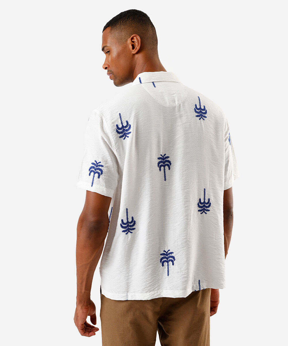 camisa masculina de viscose manga curta bordada off white