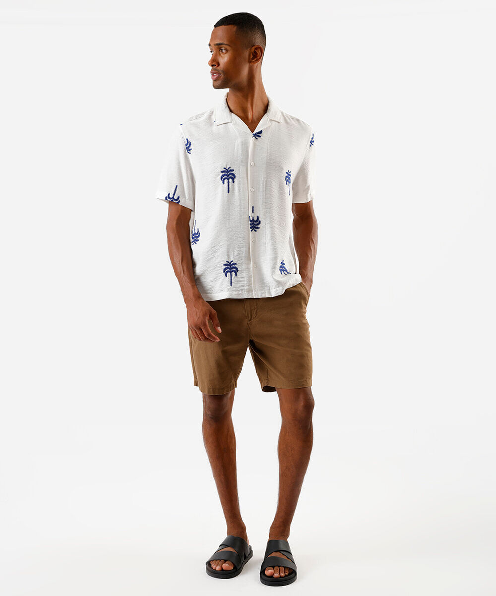 camisa masculina de viscose manga curta bordada off white