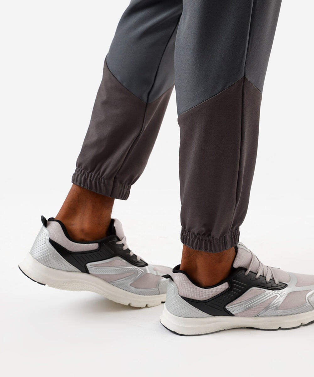 calça jogger esportiva cinza