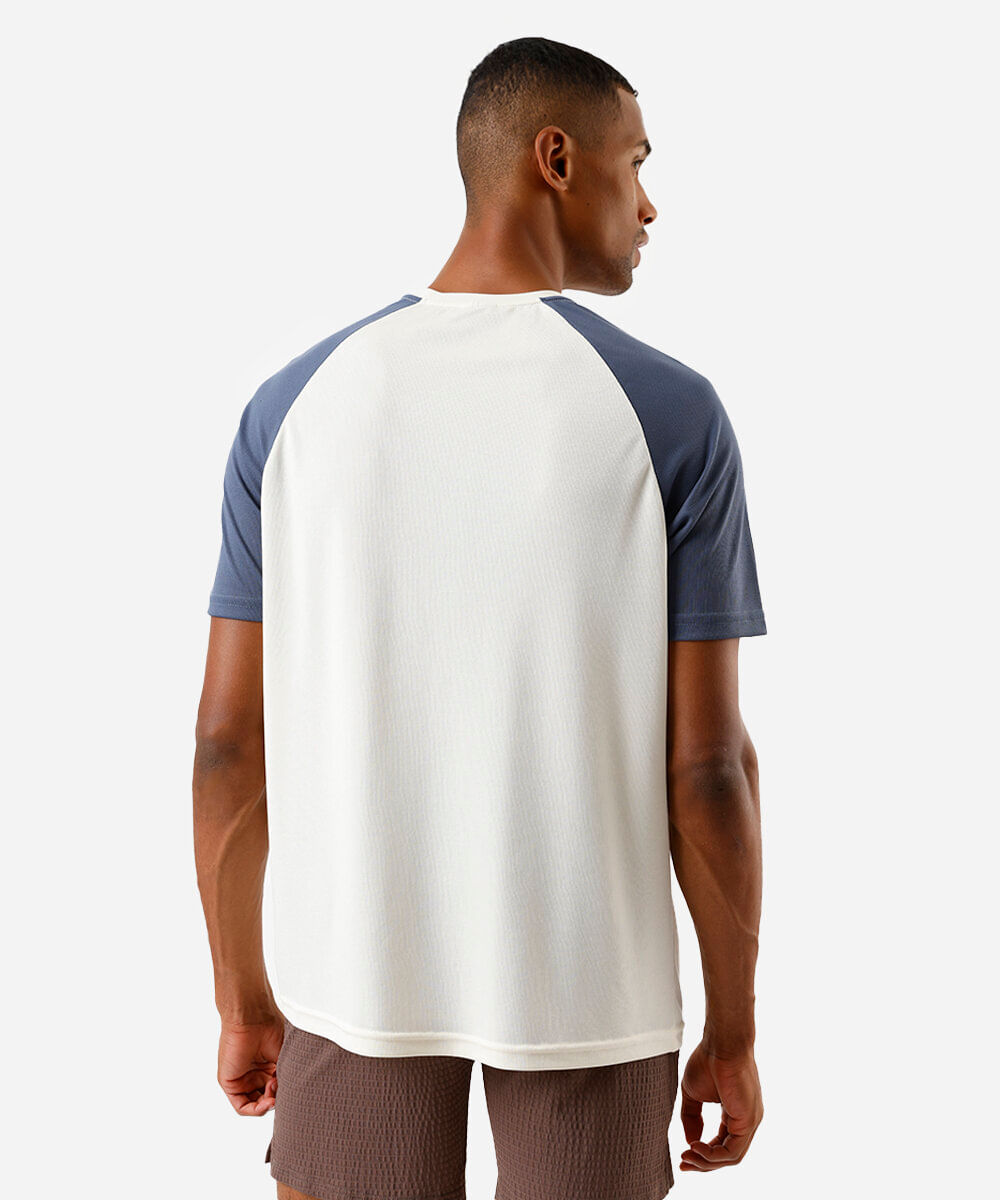 camiseta masculina raglan vintage off white