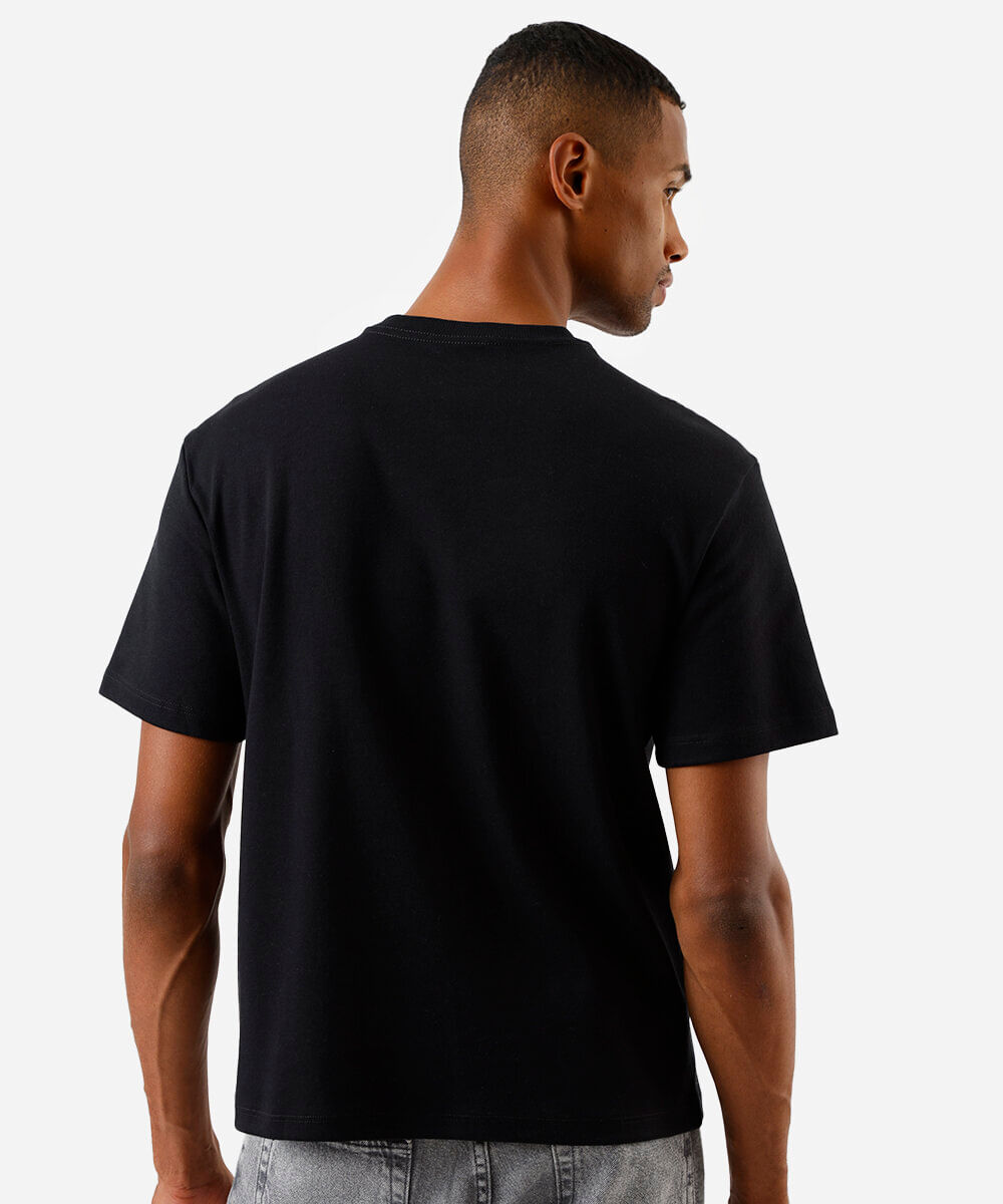 camiseta masculina relaxed fit stranger things preto
