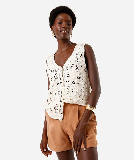 colete feminino de crochê floral bege