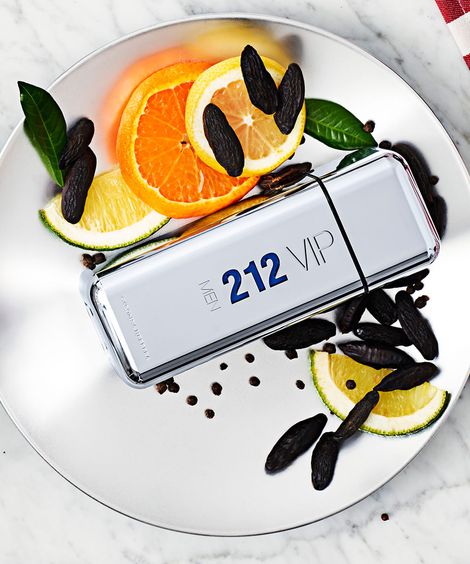 perfume carolina herrera 212 vip men masculino eau de toilette 100ml Único