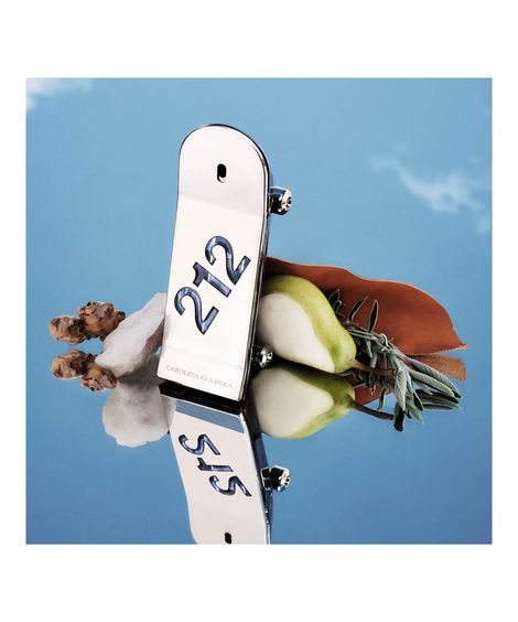 Perfume Masculino Carolina Herrera 212 Heroes Eau de Toilette 90ml único