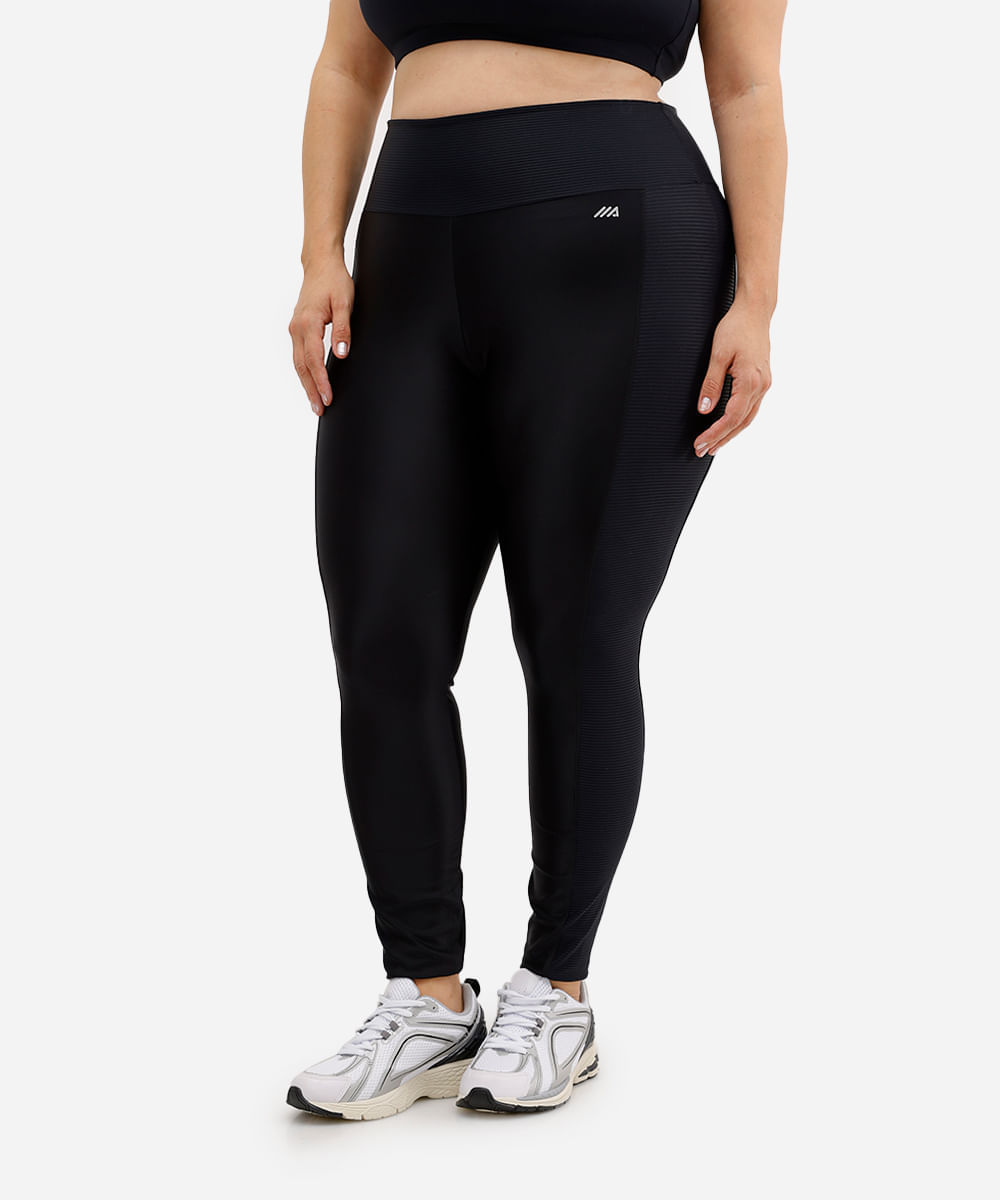 calça legging esportiva plus size texturizada preta