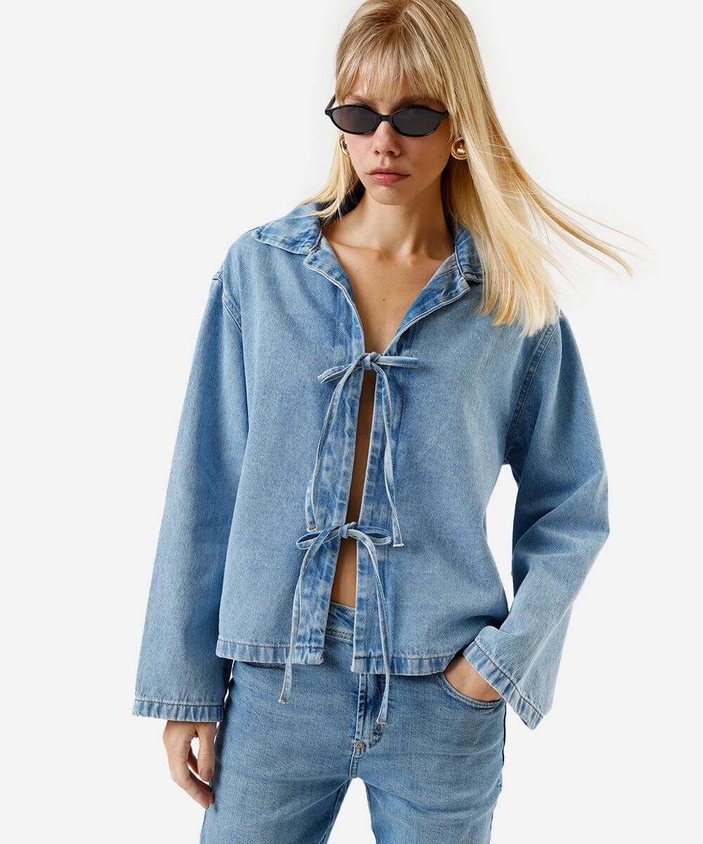 jaqueta feminina jeans laços azul