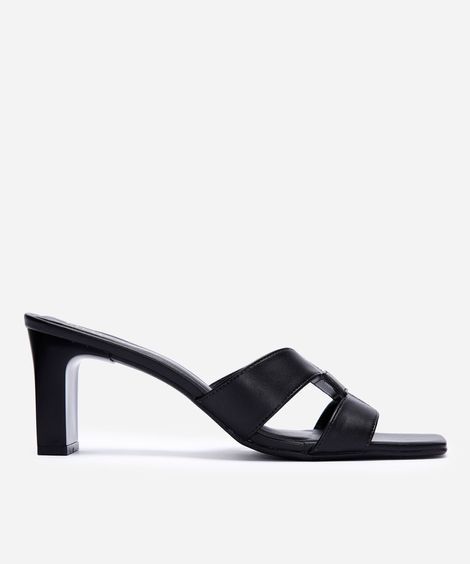 tamanco bico quadrado com recorte salto grosso oneself preto