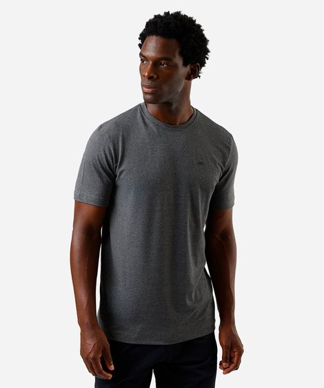 camiseta esportiva masculina estampada cinza