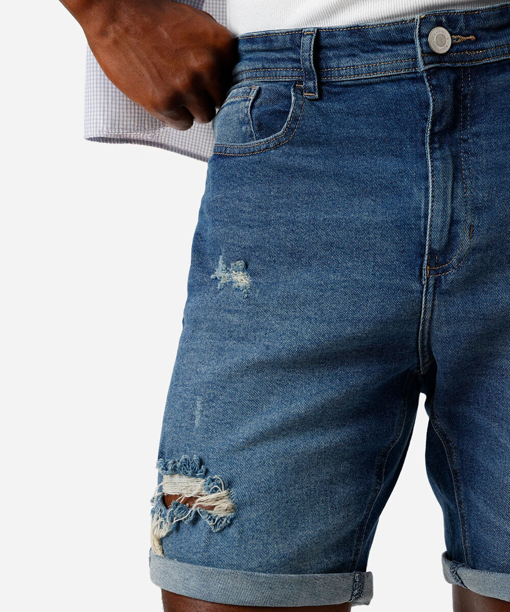 bermuda masculina jeans reta com barra dobrada azul