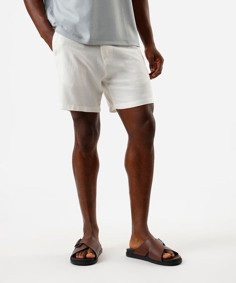 short masculino chino com linho off white
