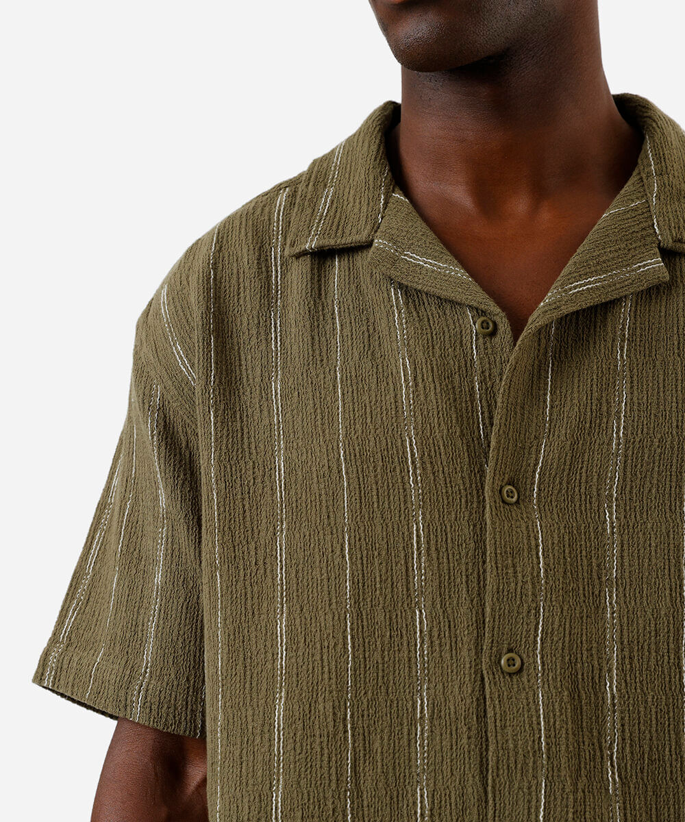 camisa masculina de algodão listrada verde