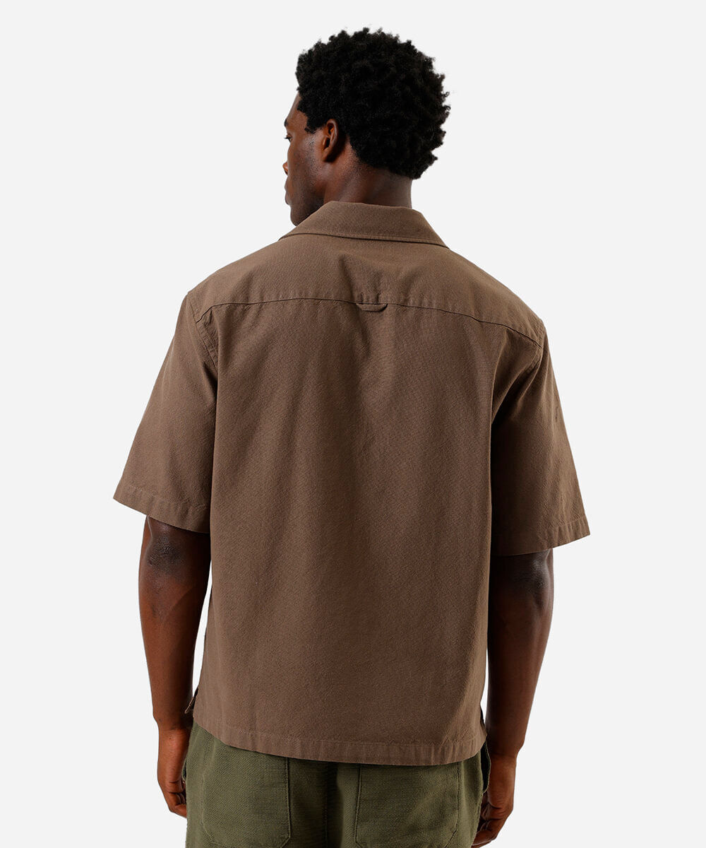 camisa masculina de algodão com mangas curtas marrom