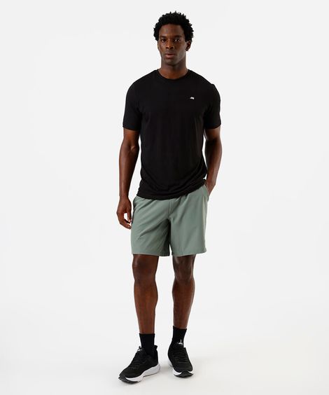 short masculino esportivo com recortes verde