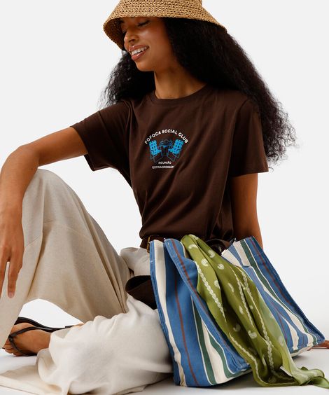 camiseta feminina de algodão fofoca club marrom