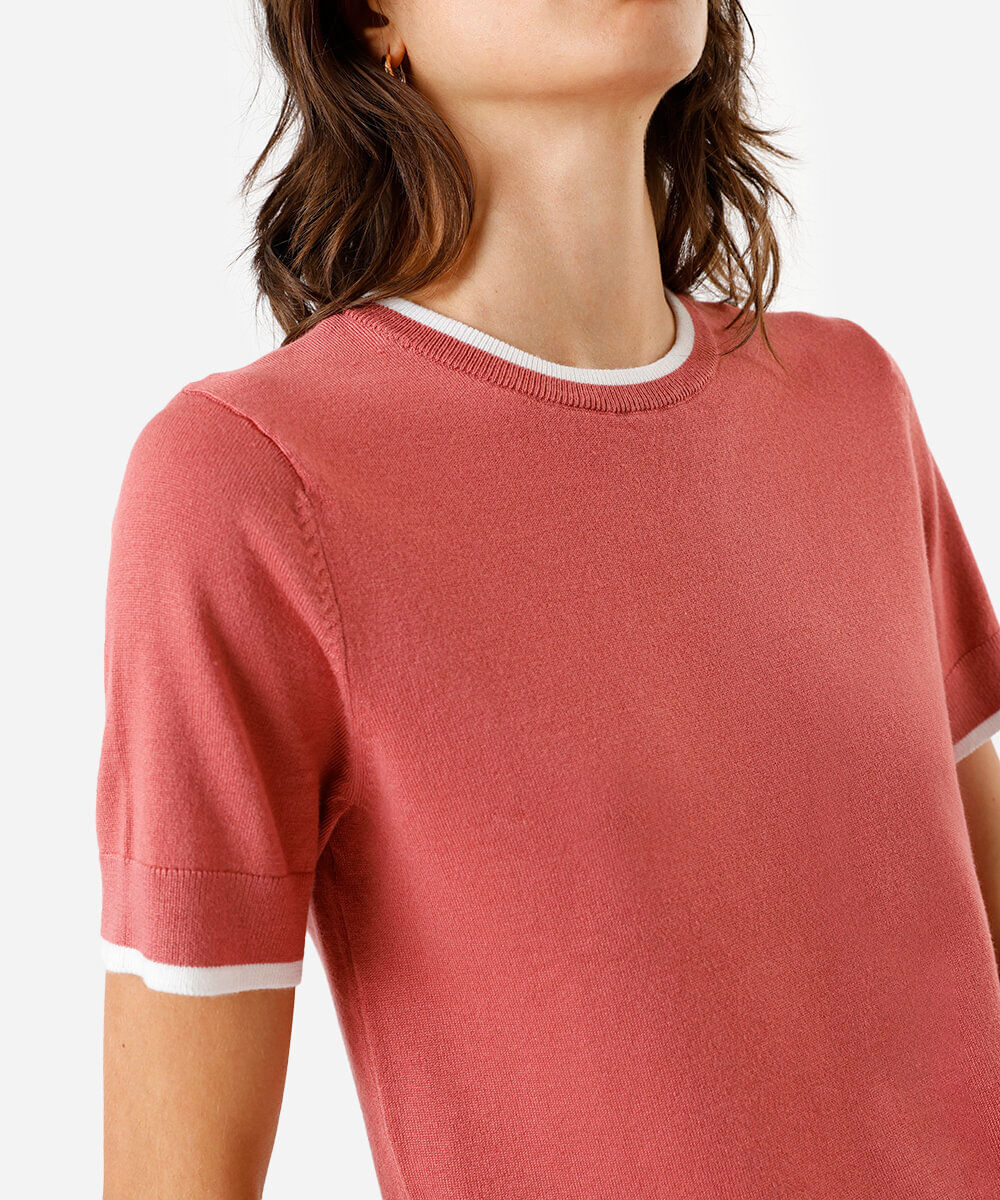 blusa manga curta regular friso contrastante rosa