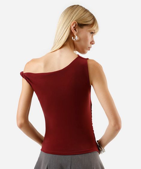 blusa feminina franzida assimétrica vinho