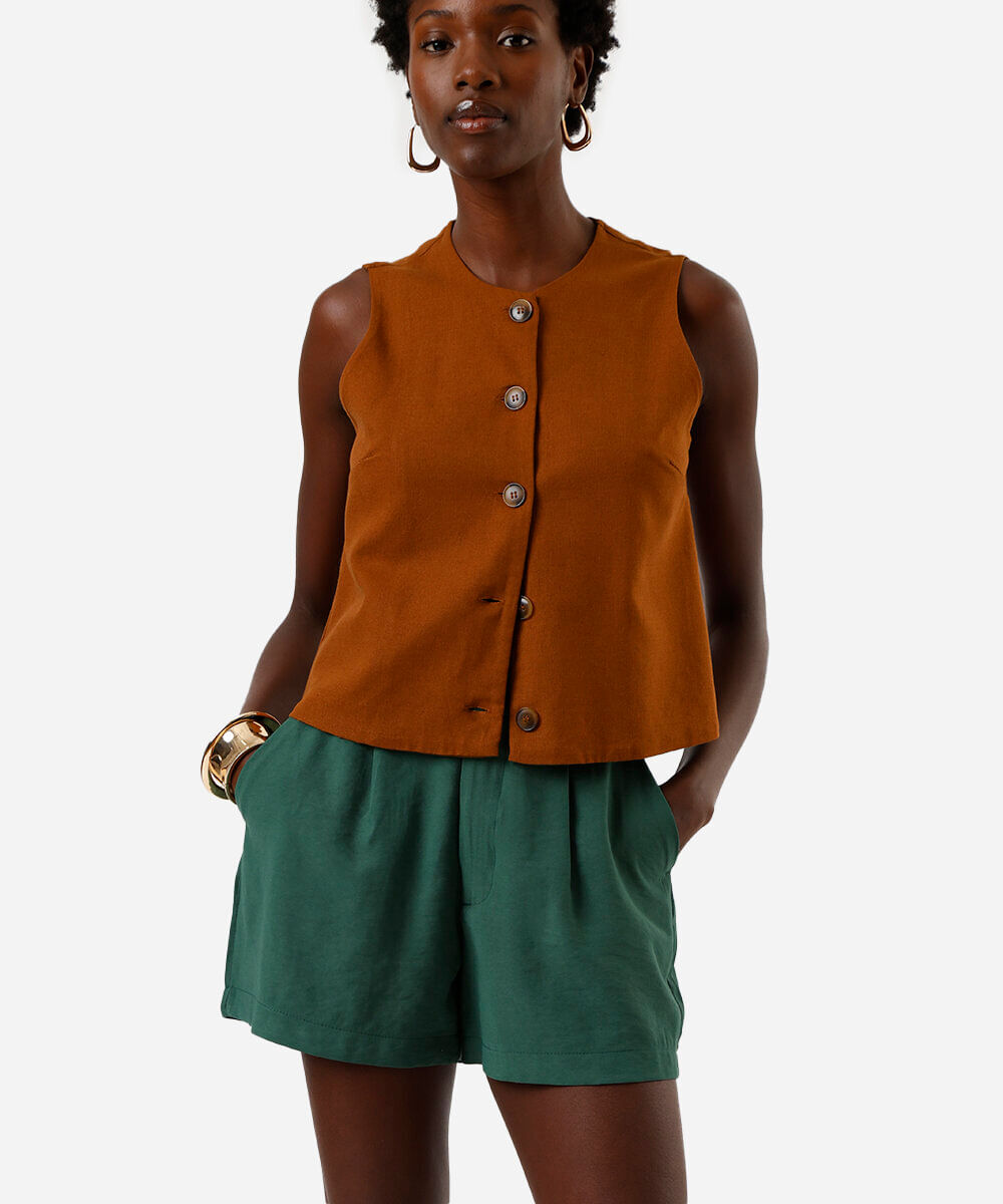 short feminino com viscose texturizado verde