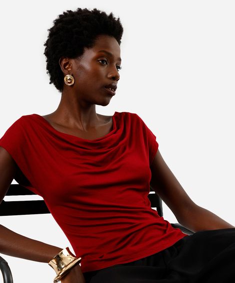 blusa feminina de viscose decote degagê vinho