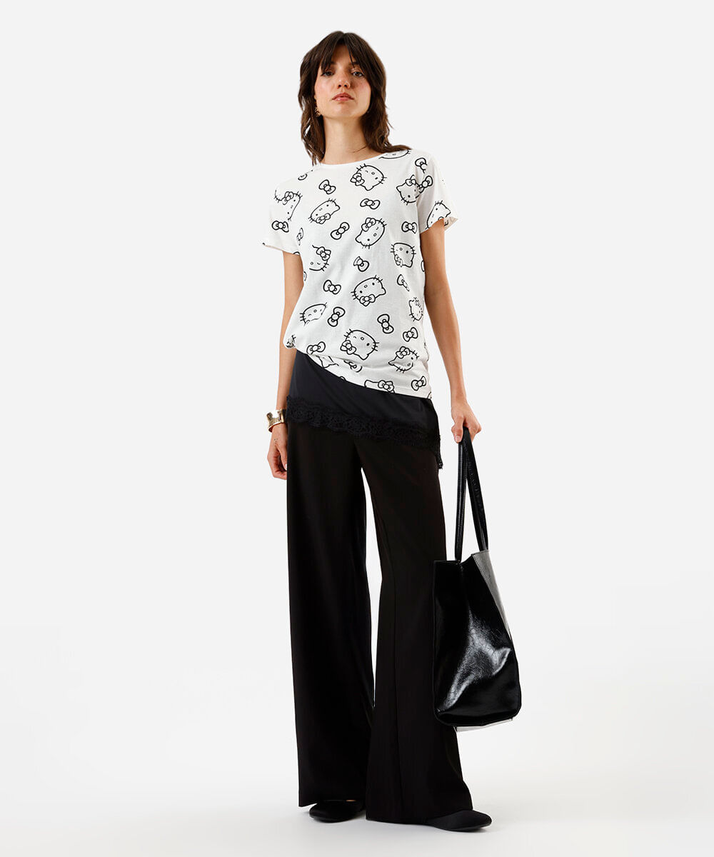 camiseta feminina hello kitty off white