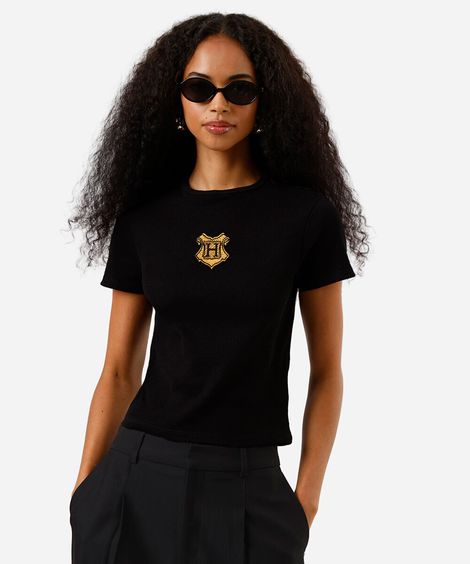 camiseta feminina manga curta babylook hogwarts preta