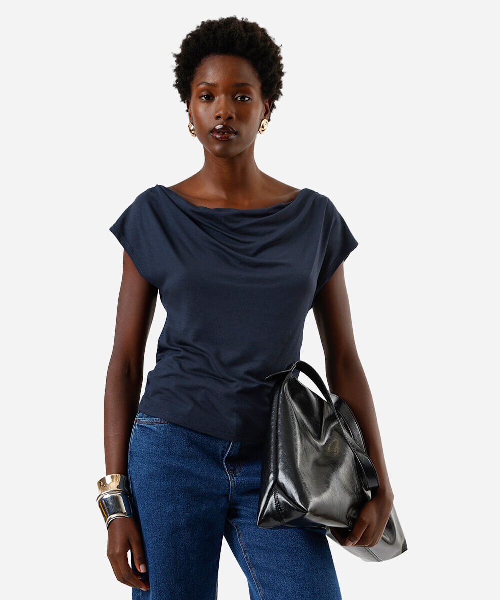 blusa feminina de viscose decote degagê azul