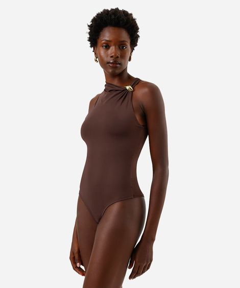 body feminino decote alto degagê com detalhe na alça marrom