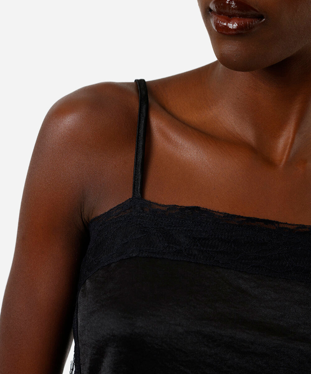 regata feminina alça fina com renda preta