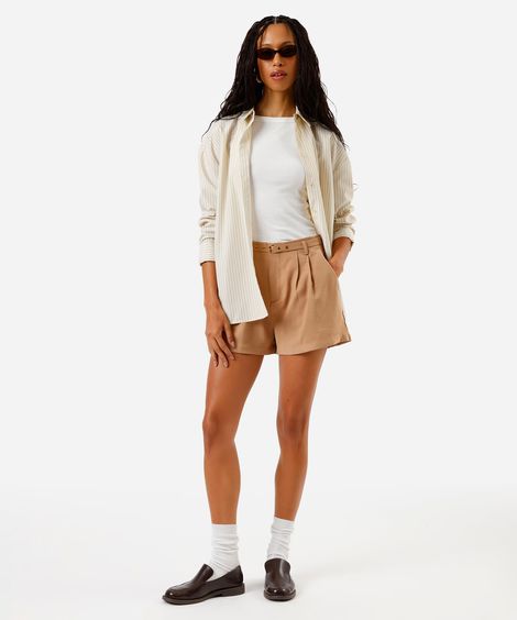 short de alfaiataria feminino com viscose e cinto bege