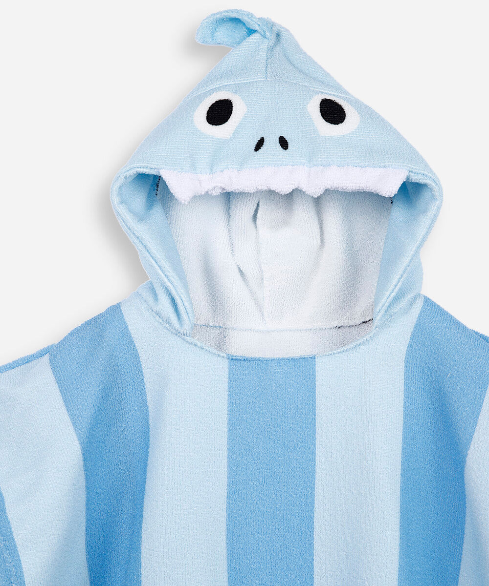toalha infantil tubarão azul