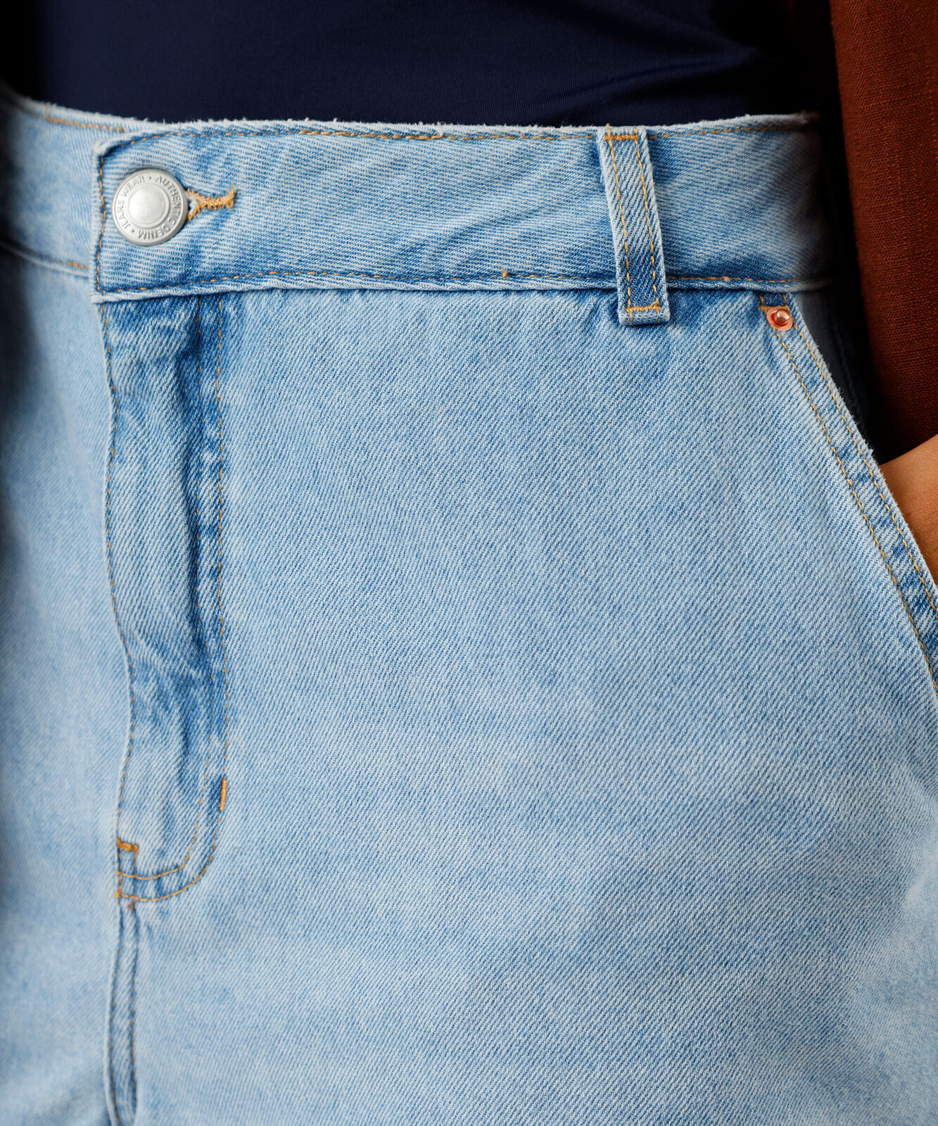 bermuda mom feminina jeans cintura alta azul