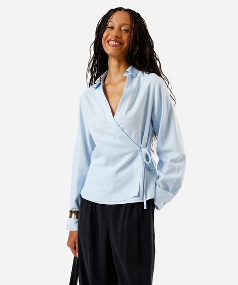 camisa feminina manga longa transpassada com linho azul