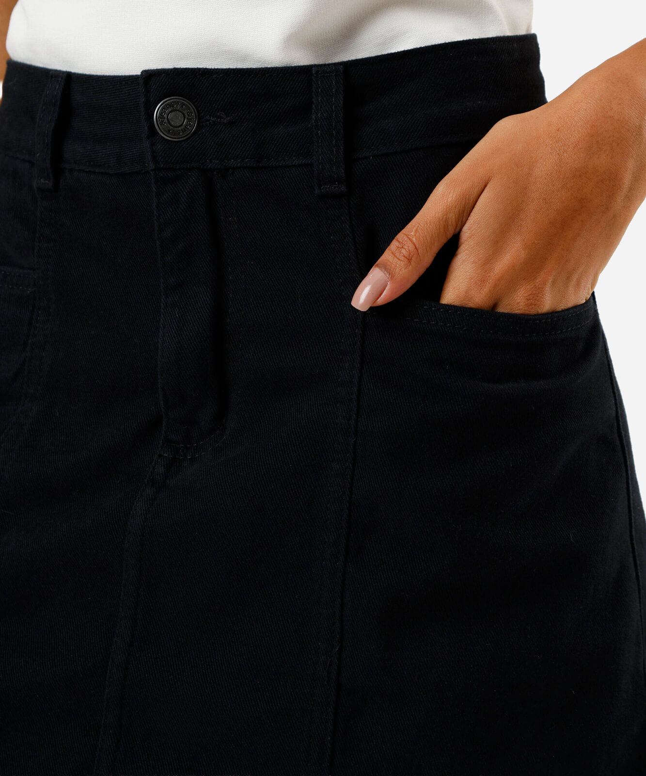 short saia feminino jeans cintura alta recortes frontais preta