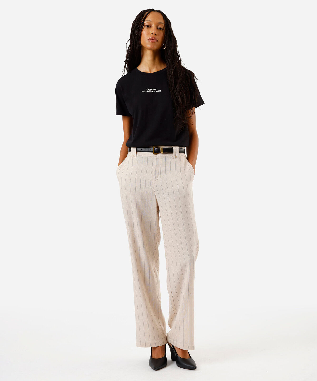 camiseta feminina de algodão estampada preta