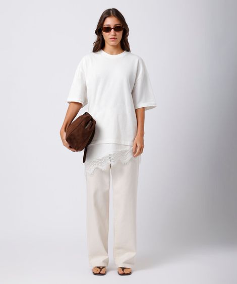 camiseta alongada feminina de algodão com renda mindset off white