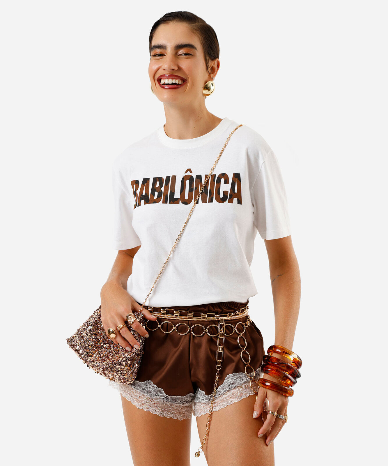 camiseta unissex de algodão digital milton cunha babilônica off white