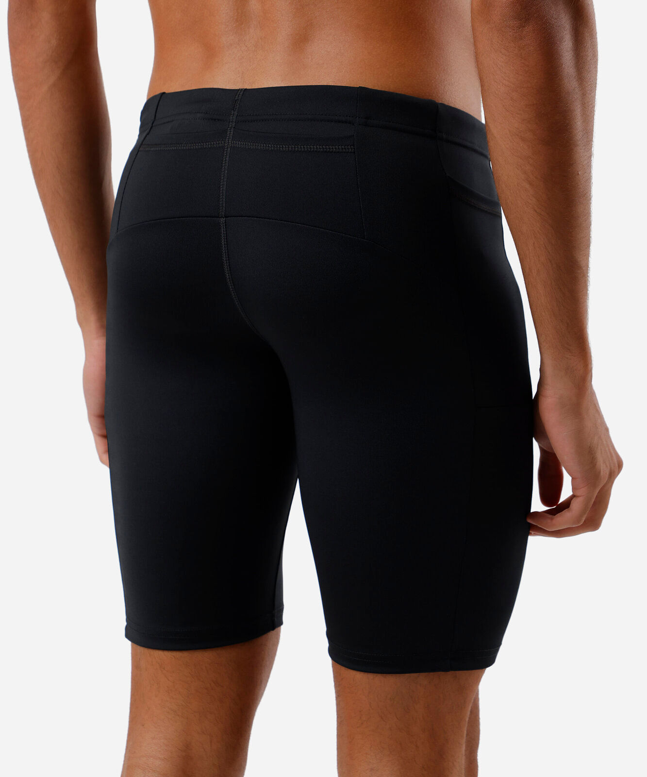 bermuda masculina com bolsos preta