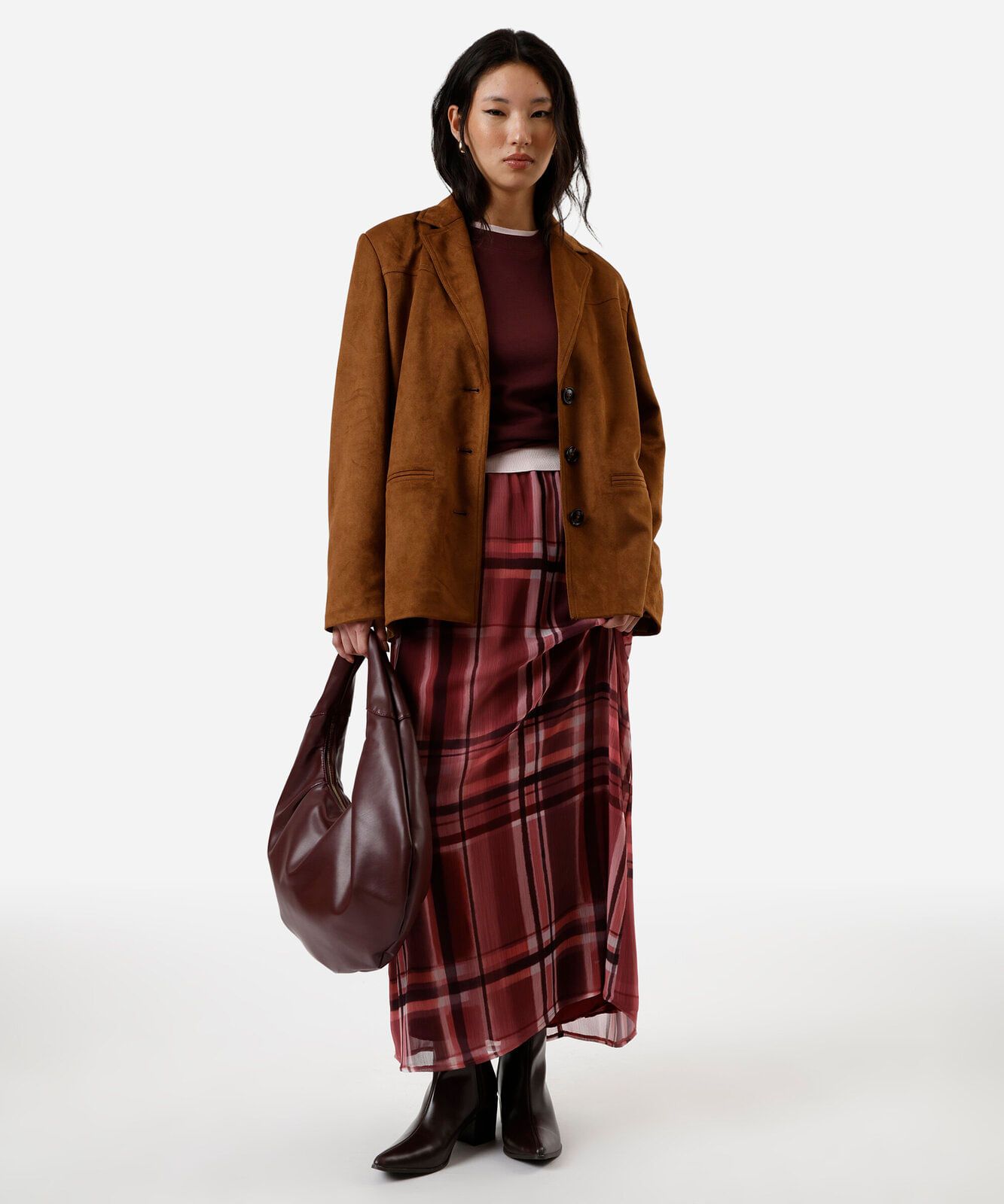 camiseta básica feminina de algodão peruano oversized com fendas vinho