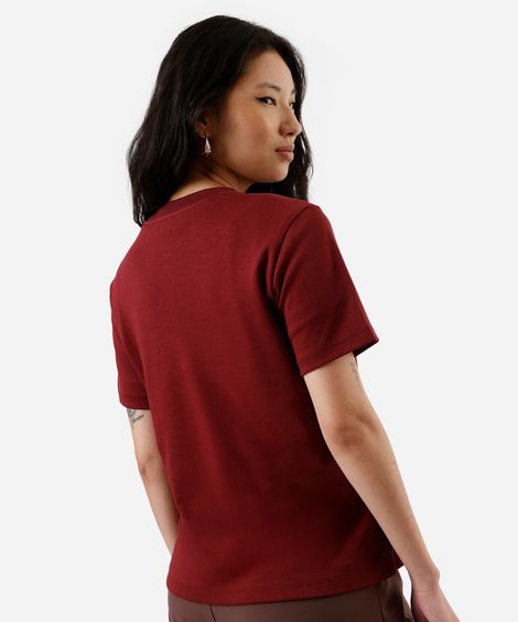 camiseta classic feminina de algodão peruano interlock vinho