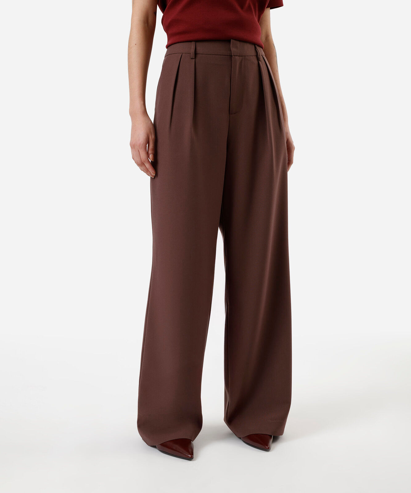 calça baggy feminina de alfaiataria marrom