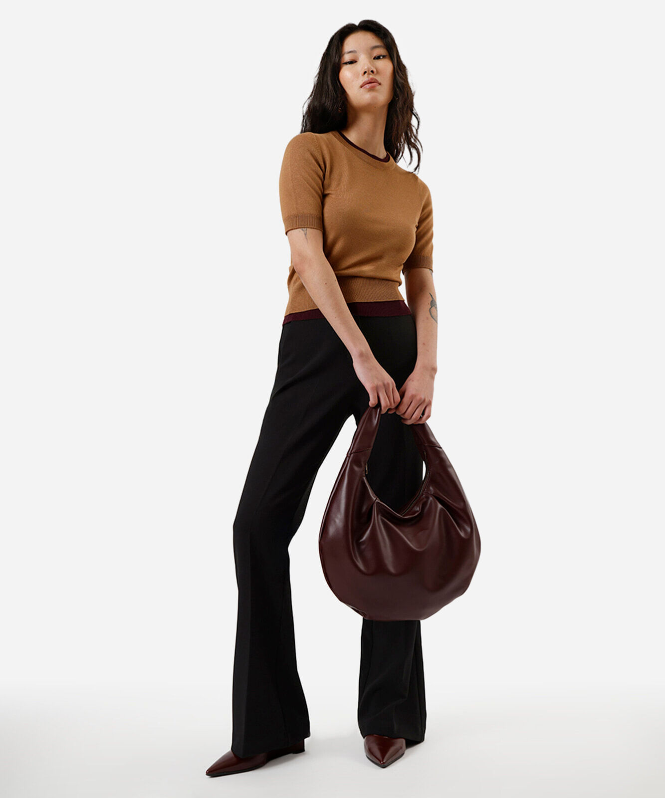 blusa cropped feminina de tricot manga curta vinho
