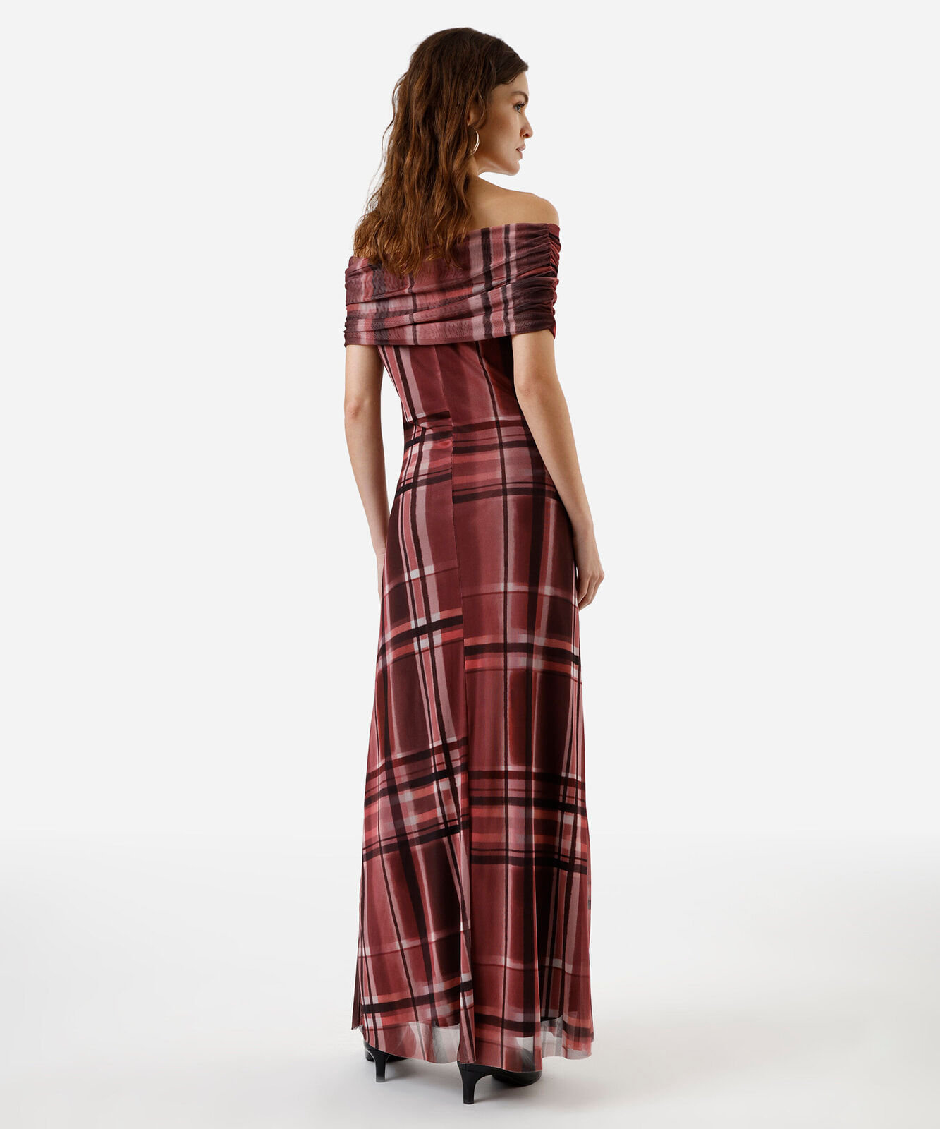 vestido longo feminino de tule ombro a ombro com franzido xadrez vinho