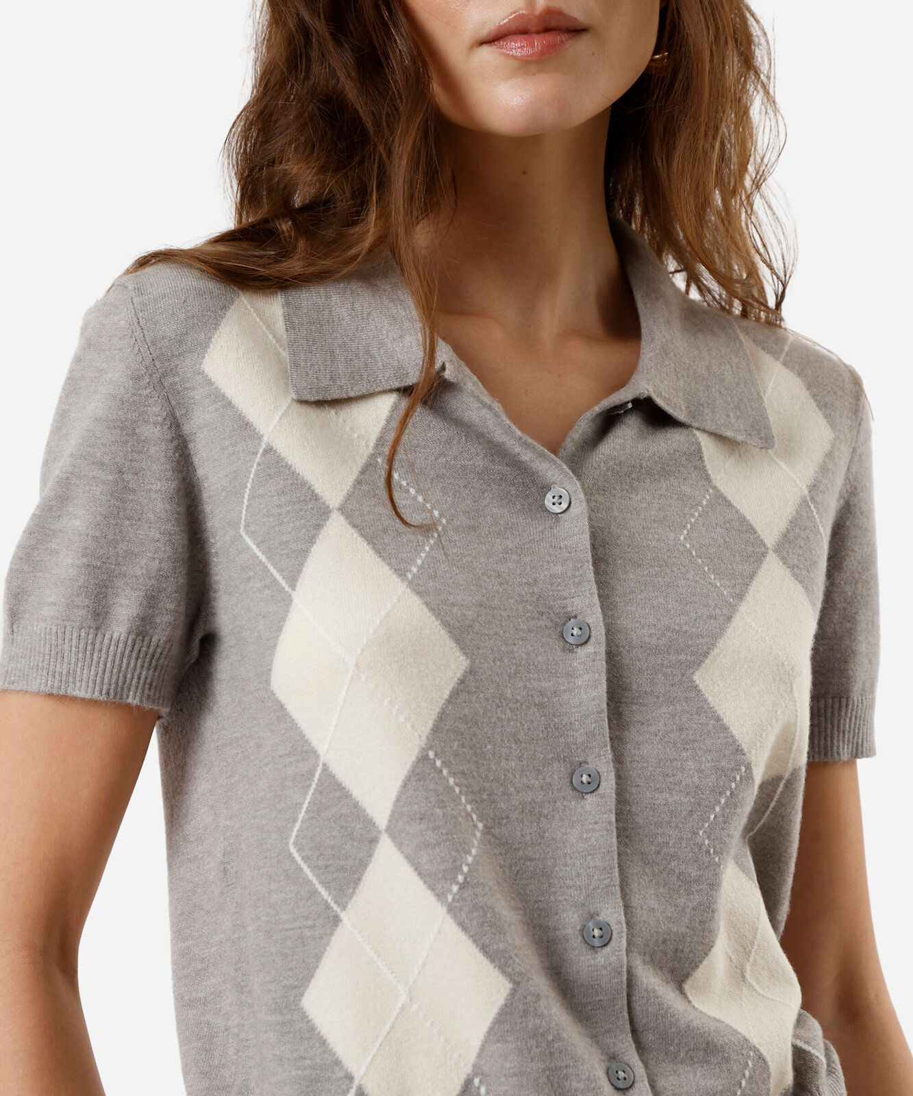 camisa feminina de tricot xadrez argyle cinza