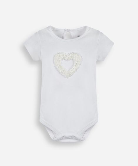 body infantil de algodão com coração 3d off white