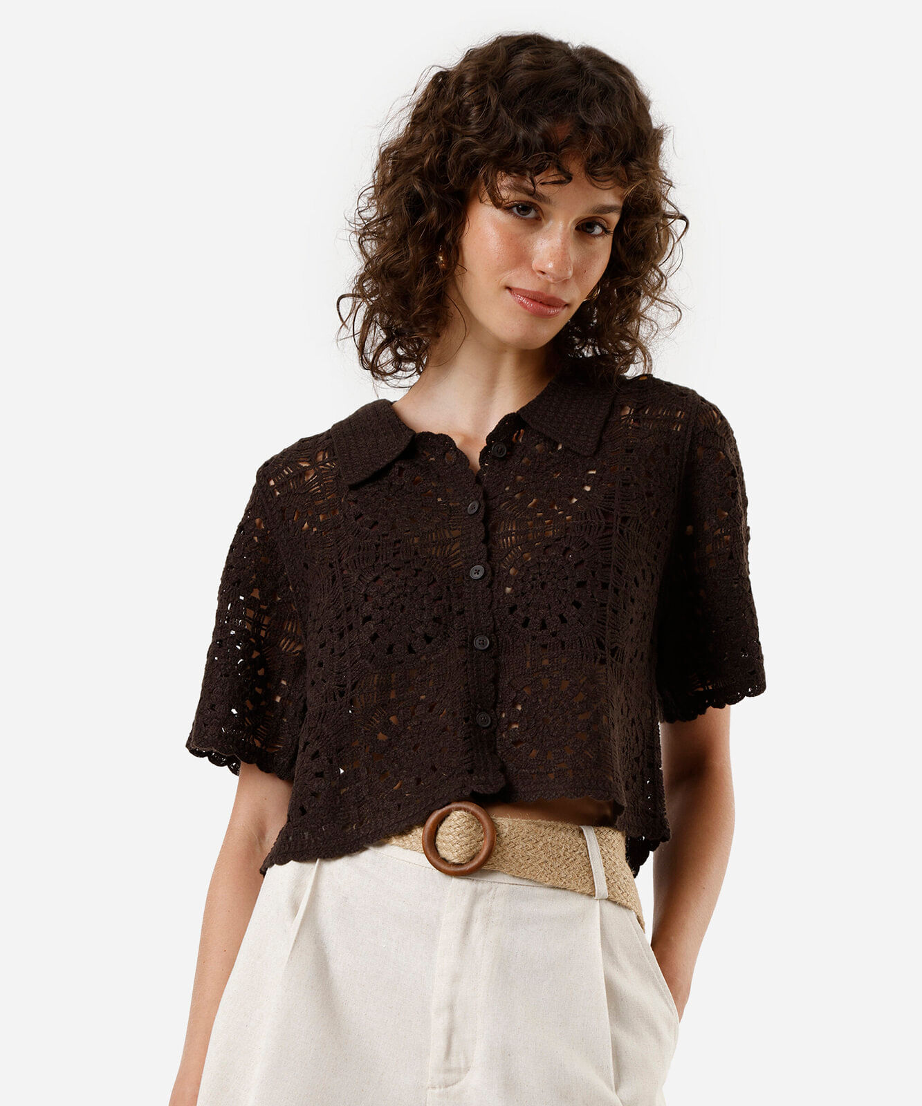 camisa cropped feminina de crochê manga curta marrom