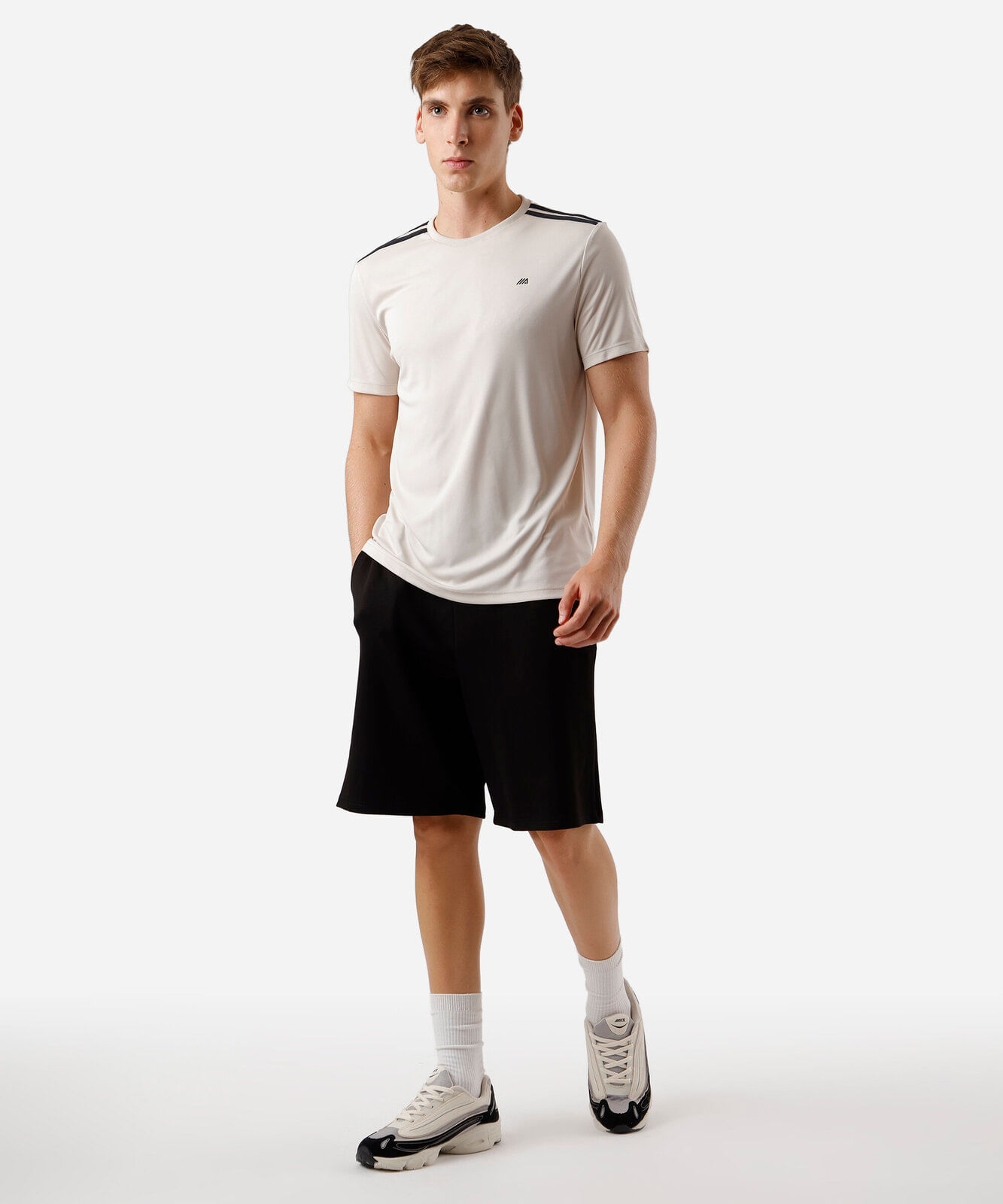 camiseta masculina com listras ace bege