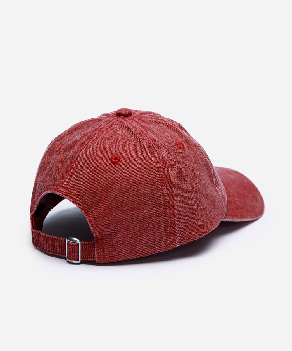 boné aba curva de sarja bordado vermelho