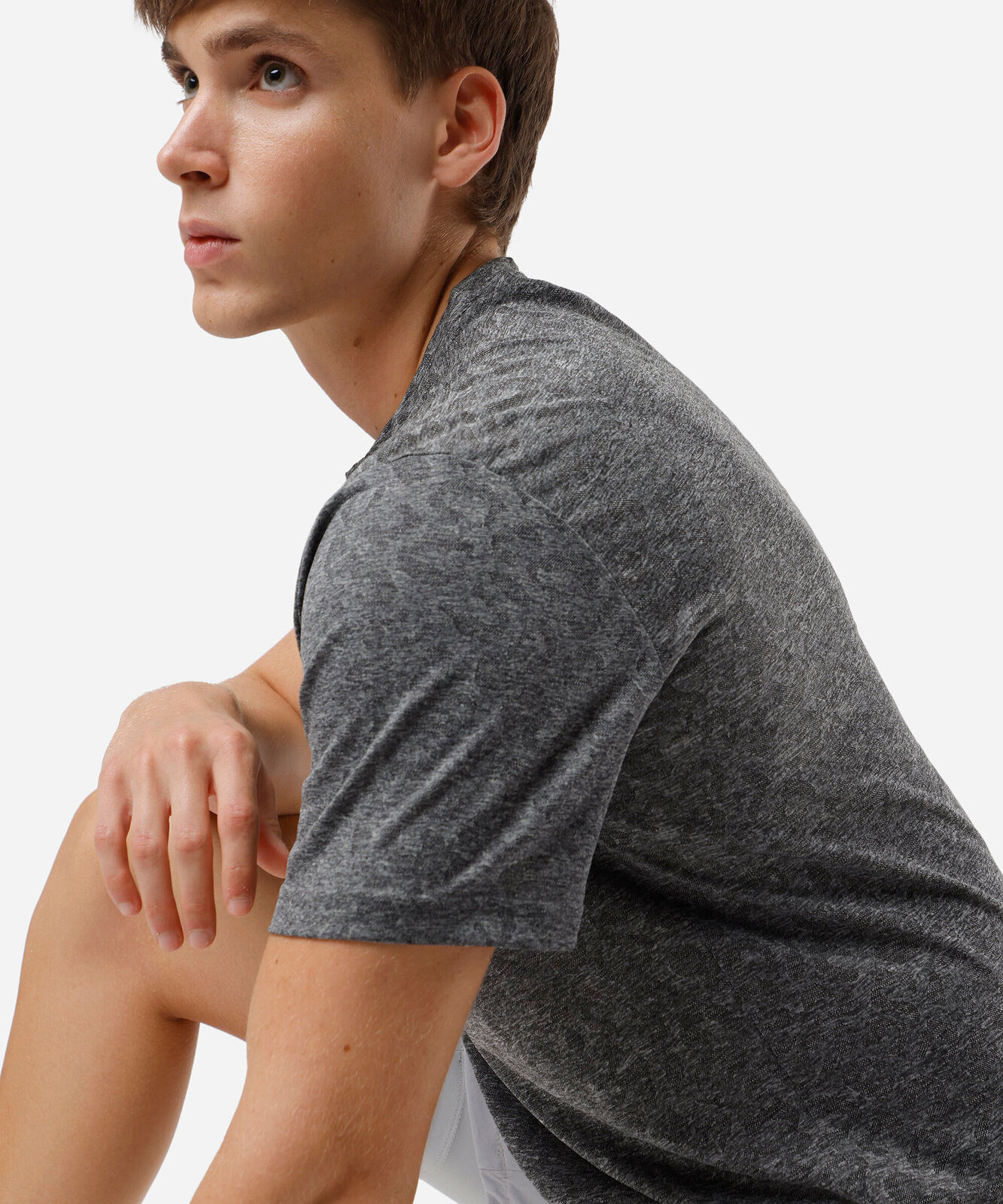 camiseta esportiva masculina de jacquard camuflada cinza