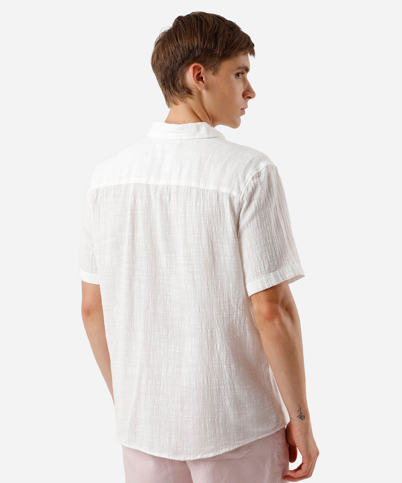 camisa texturizada manga curta algodão branca