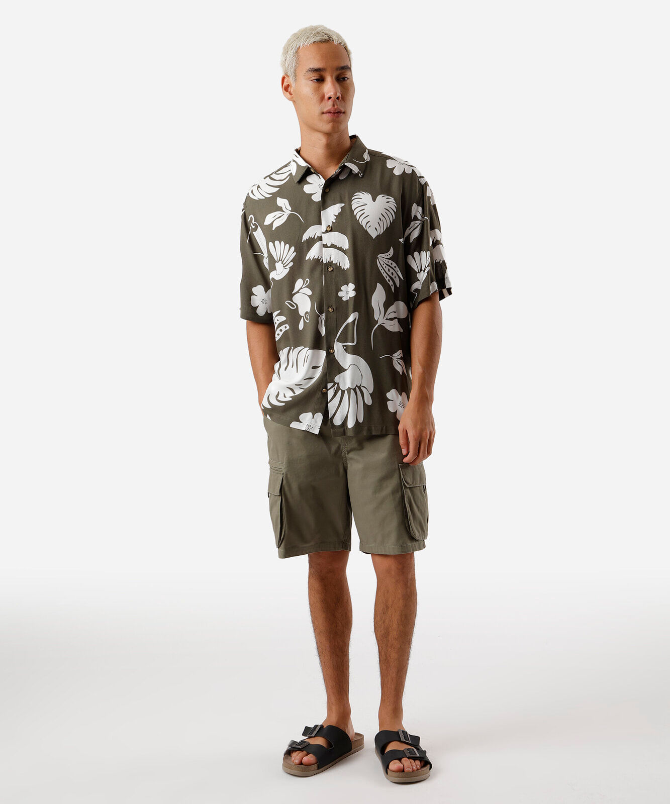 camisa masculina de viscose folhagens verde