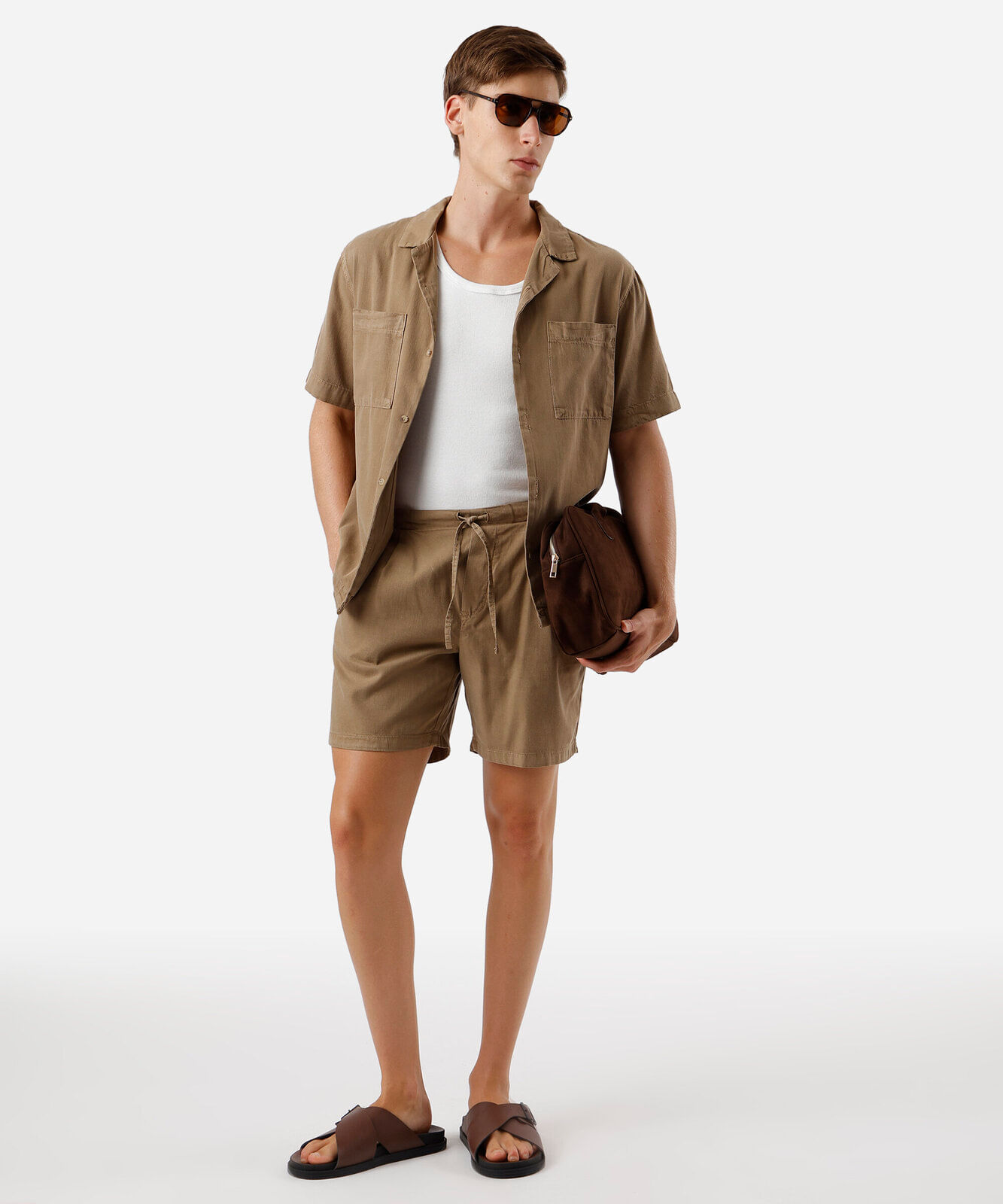 bermuda masculina chino marrom